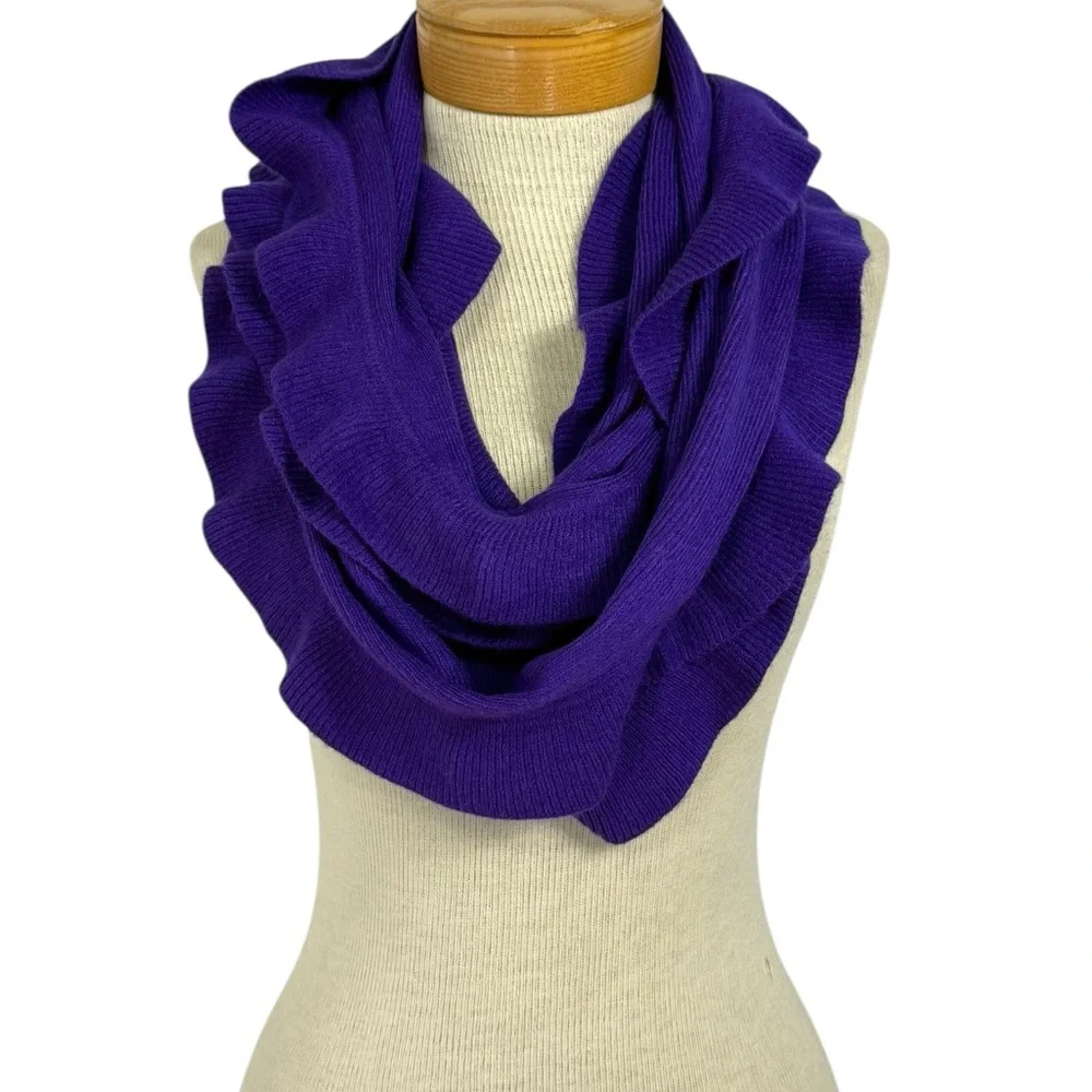 Purple Infinity Scarf Ruffled Edge Elegant Chic Cozy Warm Winter Cottagecore